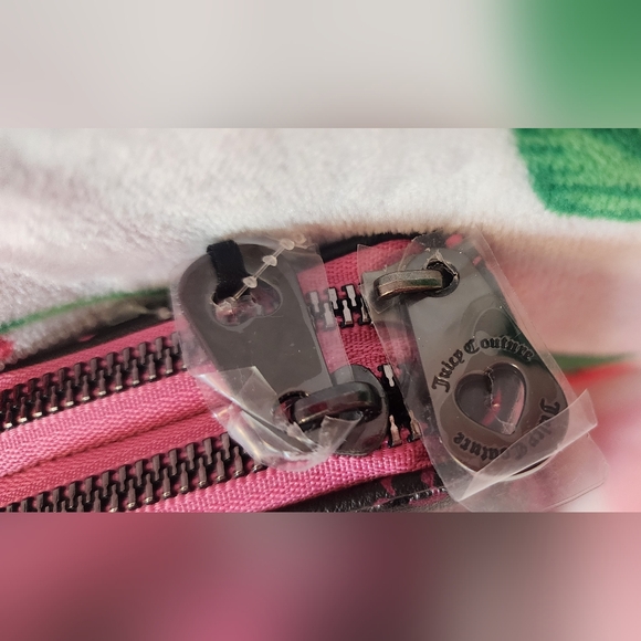 Juicy Couture Pink and Black Double Zip Wallet - Picture 3 of 5
